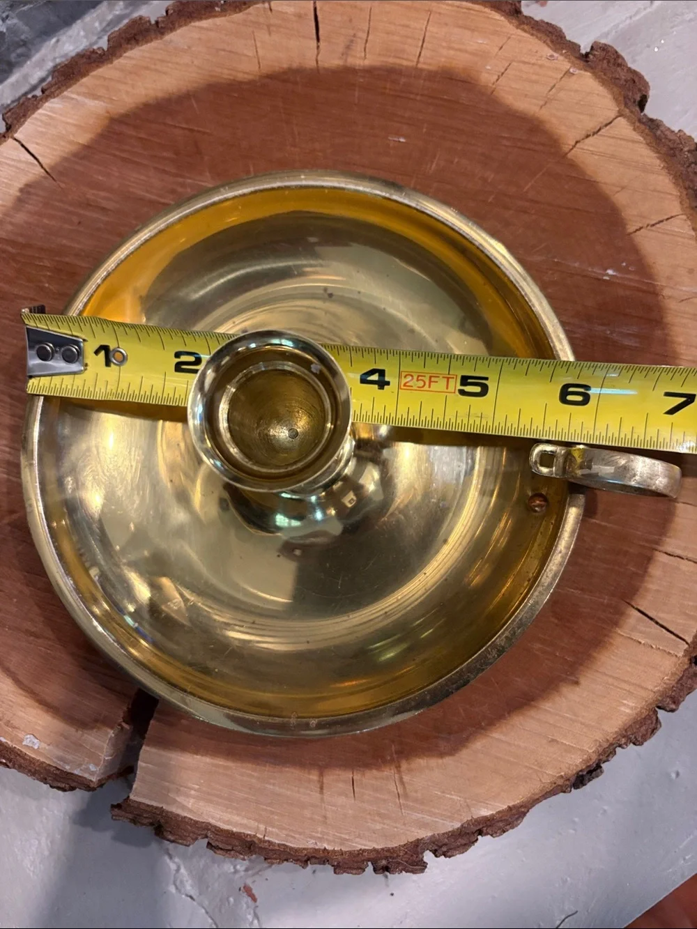 VTG Williamsburg Restoration Brass Chamberstick Candleholder - Picture 8 of 9